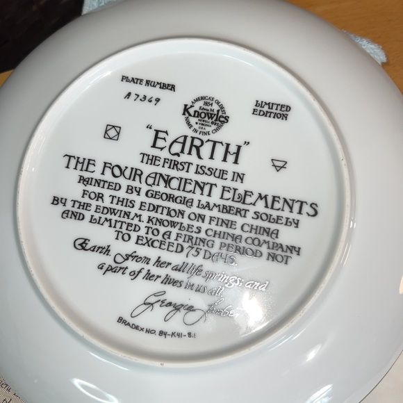 KNOWLES, authentic collectors plate Limited Edition, plate# A7369, Earth !! - Picture 4 of 11